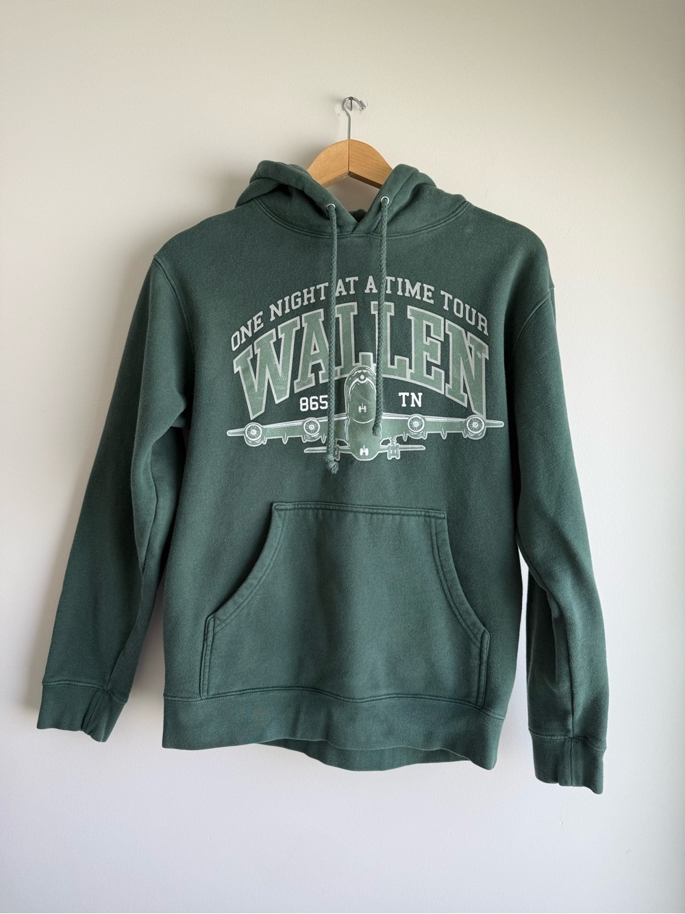 Morgan Wallen One Night At A Time Tour Hoodie Green Graphic Sweatshirt Small